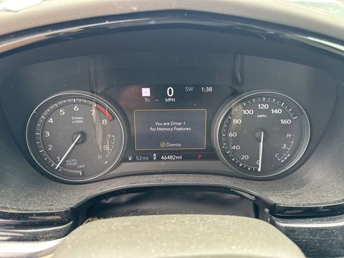 Used 2024 Cadillac XT6 Premium Luxury w/ Technology Package FWD image 18