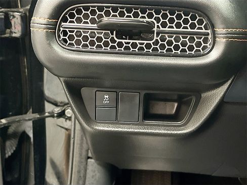 Used 2023 Honda HR-V Sport image 10