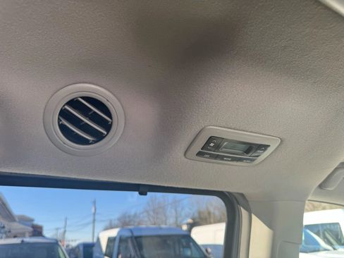 Used 2012 Toyota Sienna Limited image 69