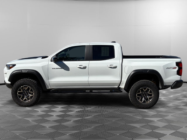 New 2026 Chevrolet Colorado ZR2 w/ Technology Package AWD/4WD image 2