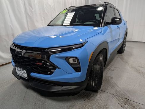Used 2024 Chevrolet TrailBlazer RS w/ Driver Confidence Package image 7