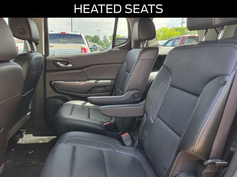 Used 2020 GMC Acadia SLT w/ LPO, Floor Liner Package FWD image 14