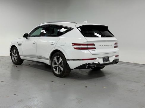Used 2023 Genesis GV80 2.5T w/ Prestige 20" Package image 3