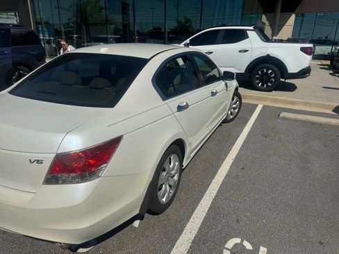 Used 2008 Honda Accord EX-L image 10