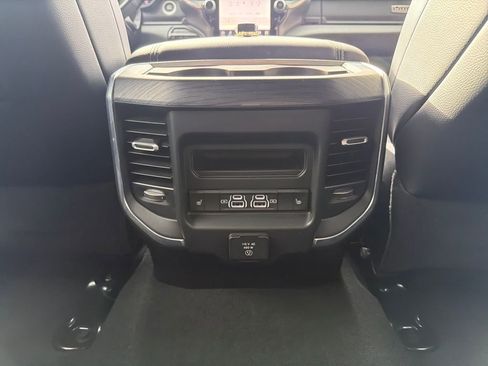 Used 2024 RAM 2500 Laramie w/ Night Edition image 29