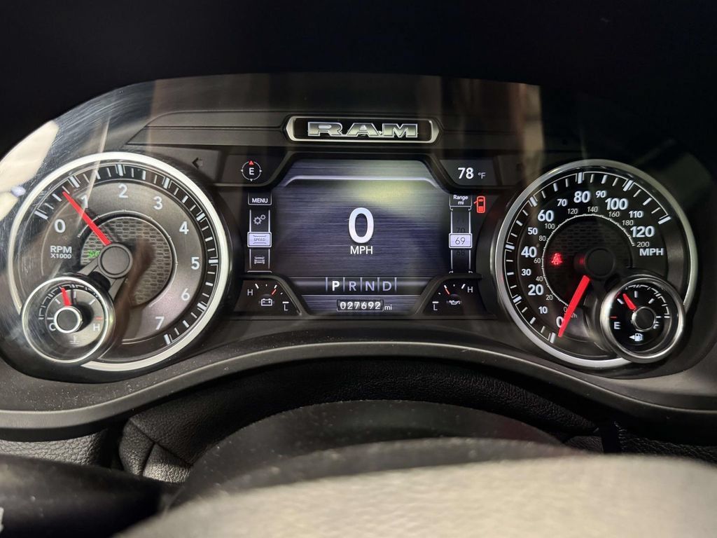Used 2021 RAM 1500 Laramie AWD/4WD image 26