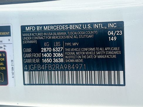 Used 2024 Mercedes-Benz GLE 350 4MATIC image 33