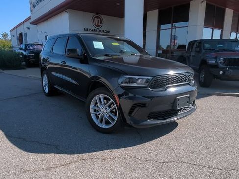 Used 2023 Dodge Durango GT AWD/4WD image 3