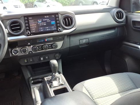Used 2023 Toyota Tacoma SR5 w/ Technology Package AWD/4WD image 12