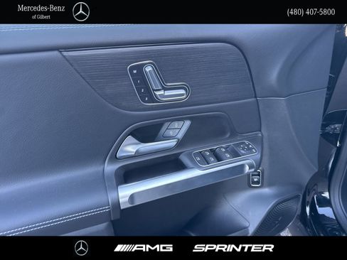 New 2026 Mercedes-Benz GLB 250 image 13
