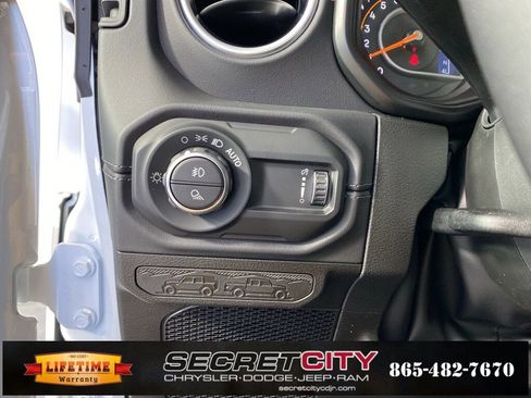 New 2026 Jeep Gladiator Sport image 14