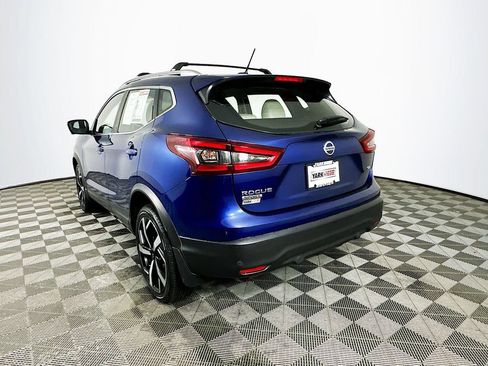 Used 2021 Nissan Rogue Sport SL FWD image 8