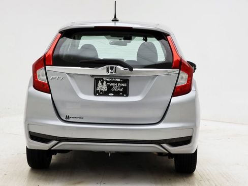 Used 2018 Honda Fit EX image 7