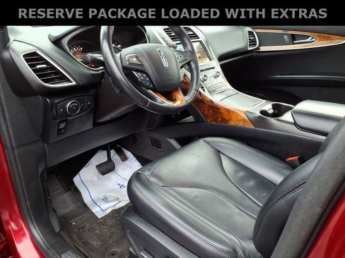 Used 2017 Lincoln MKX Reserve w/ Lincoln MKX Climate Package image 12