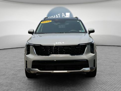 Certified 2026 Kia Sorento S w/ S Panoramic Sunroof Package AWD/4WD image 9