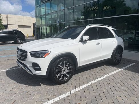 Certified 2024 Mercedes-Benz GLE 350 4MATIC image 2