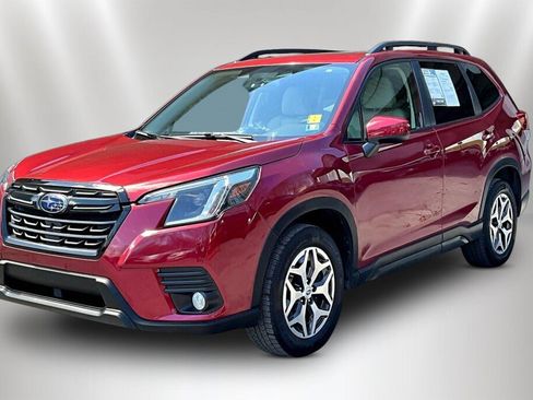 Used 2022 Subaru Forester Premium AWD/4WD image 3