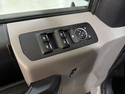 Used 2019 Ford F150 XL w/ Equipment Group 101A Mid AWD/4WD image 18