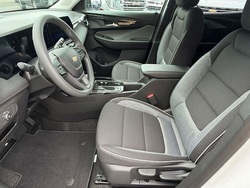 New 2026 Chevrolet TrailBlazer LS w/ LS Convenience Package FWD image 15