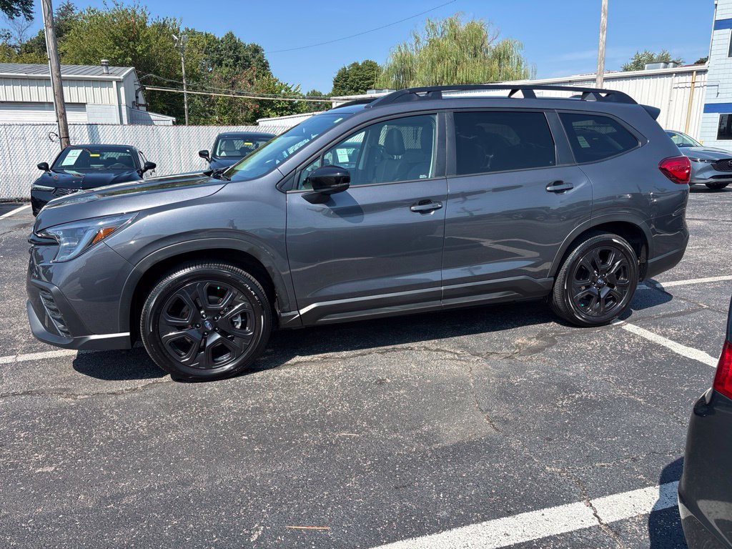 Used 2025 Subaru Ascent Bronze Edition w/ Popular Package #2 AWD/4WD image 4