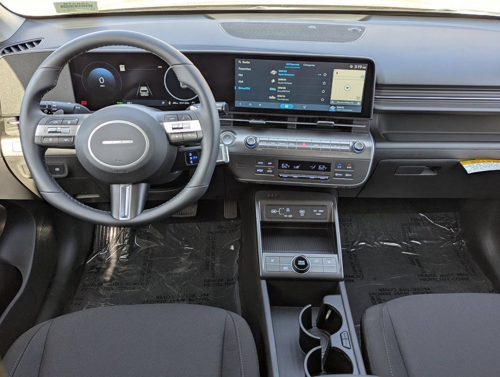 New 2025 Hyundai Kona SEL FWD image 28