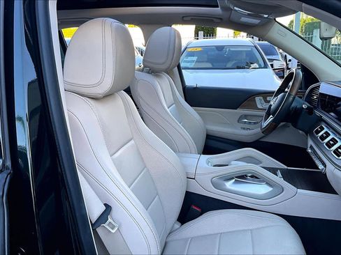 Used 2020 Mercedes-Benz GLE 450 4MATIC image 16