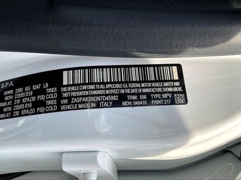 Used 2022 Alfa Romeo Stelvio Ti AWD/4WD image 19