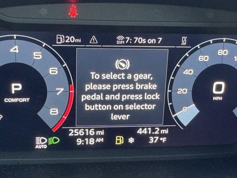 Used 2023 Audi Q3 2.0T Premium w/ Convenience Package image 11