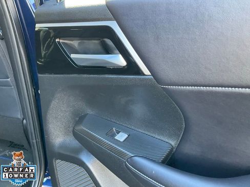 Used 2024 Mitsubishi Outlander SE image 62