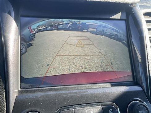 Used 2019 Chevrolet Impala Premier w/ Premier Confidence Package image 19