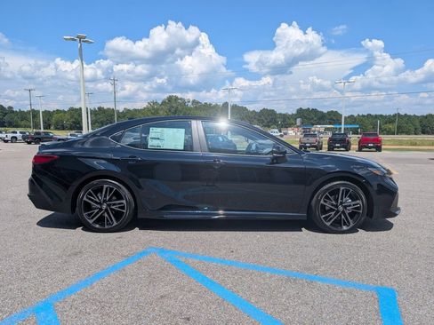 New 2026 Toyota Camry XSE FWD image 6