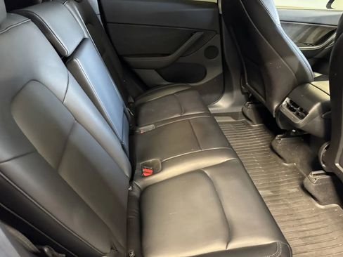 Used 2020 Tesla Model Y Performance image 7