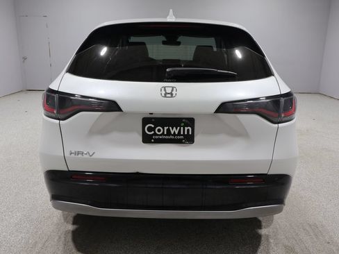 Used 2024 Honda HR-V EX-L image 4