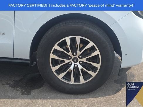 Certified 2025 Ford Expedition Platinum AWD/4WD image 6