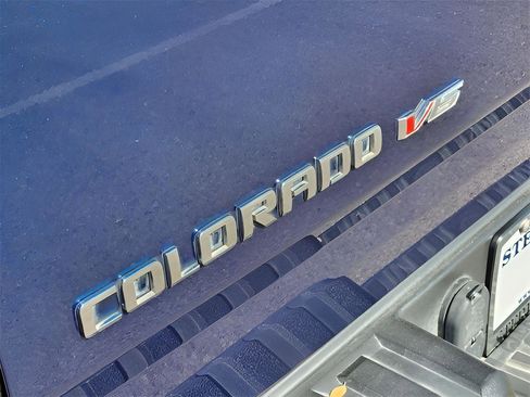 Used 2019 Chevrolet Colorado Z71 image 12