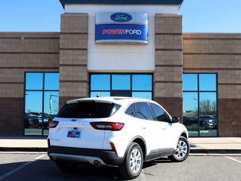 New 2026 Ford Escape Active image 6