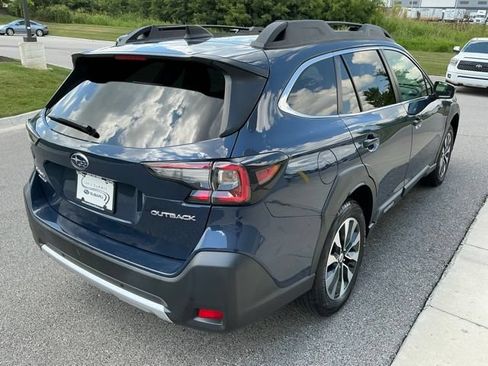 Certified 2024 Subaru Outback Limited AWD/4WD image 8