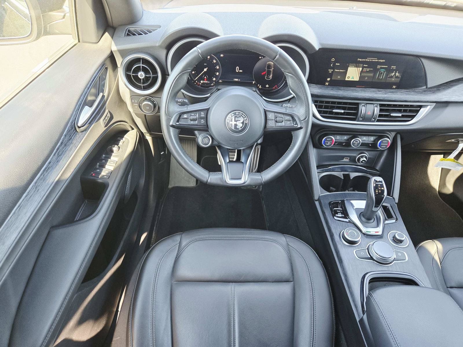 Used 2024 Alfa Romeo Stelvio Sprint AWD/4WD image 11