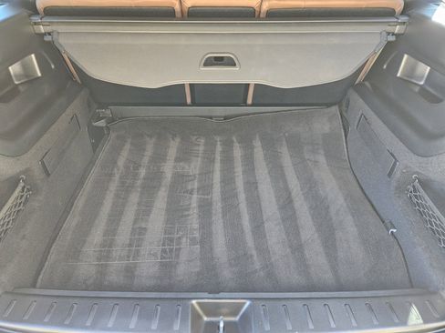 Certified 2024 Mercedes-Benz GLB 250 image 33