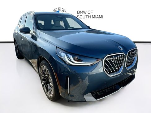 New 2026 BMW X3 xDrive30i w/ Premium Package AWD/4WD image 1