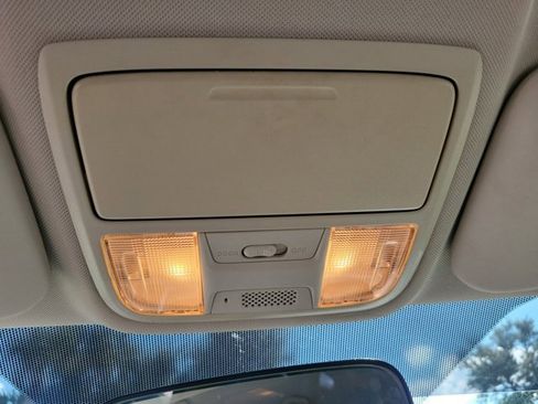 Used 2013 Honda CR-V LX image 31