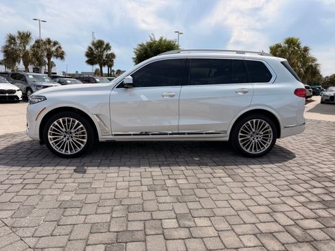 Used 2020 BMW X7 xDrive40i w/ Luxury Seating Package AWD/4WD image 12