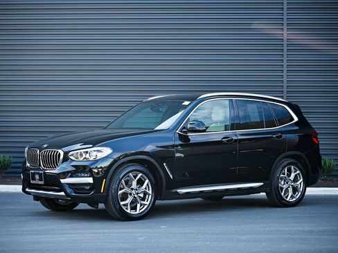 Used 2021 BMW X3 xDrive30i w/ Premium Package image 1