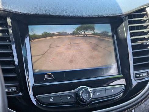 Used 2018 Chevrolet Trax LT w/ LT Convenience Package FWD image 26