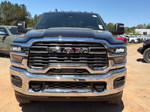 New 2026 RAM 3500 Big Horn AWD/4WD image 3