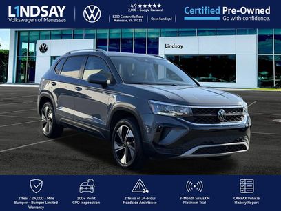 Certified 2024 Volkswagen Taos SE w/ Panoramic Sunroof Package