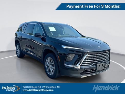 Used 2026 Buick Enclave Preferred w/ Power Package FWD image 1