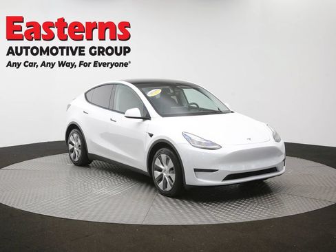 Used 2023 Tesla Model Y Long Range AWD/4WD image 44