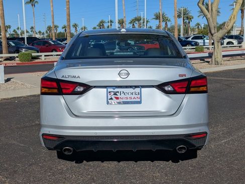 Certified 2023 Nissan Altima 2.5 SR image 5