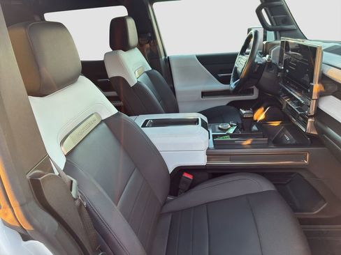 Used 2024 GMC Hummer EV 2X AWD/4WD image 23